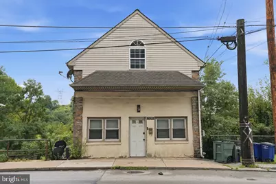 504 S 1st Avenue, Coatesville, PA 19320 - Photo 2