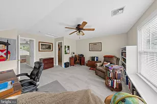 619 Martin Dr, Avondale, PA 19311 - Photo 18