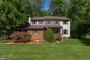 4 Seabury, Downingtown, PA 19335 - Photo 1