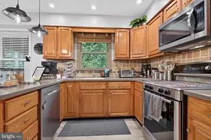 4 Seabury, Downingtown, PA 19335 - Photo 18