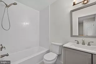 303 Driftwood Ln, Downingtown, PA 19335 - Photo 16