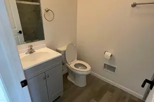114 E Cedar St, Kennett Square, PA 19348 - Photo 12