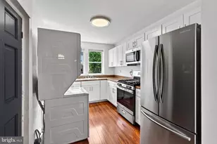 310 E Miner St, West Chester, PA 19382 - Photo 16