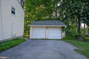 1 Sunset Dr, Paoli, PA 19301 - Photo 28