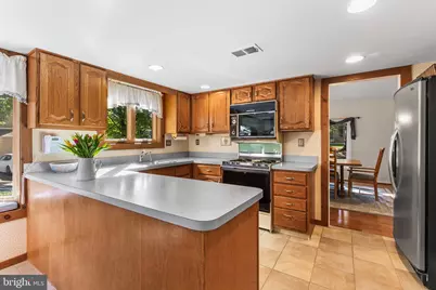 73 Amity Drive, Chesterbrook, PA 19087 - Photo 8