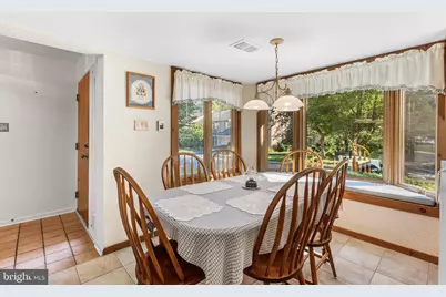 73 Amity Drive, Chesterbrook, PA 19087 - Photo 10