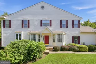 135 Fringetree Dr, West Chester, PA 19380 - Photo 2