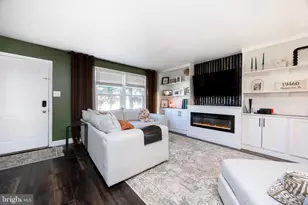 374 Washington Ave, Phoenixville, PA 19460 - Photo 4
