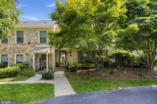 1703 Weatherstone Dr, Paoli, PA 19301 - Photo 2