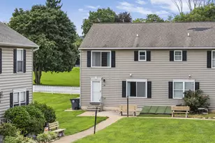 10 Terry Ct, Downingtown, PA 19335 - Photo 2