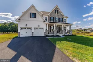 16 McKnight Farm Ln, Glenmoore, PA 19343 - Photo 1