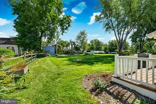 162 Lake Dr, Downingtown, PA 19335 - Photo 42