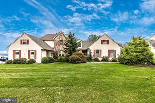 207 S Pine St, Elverson, PA 19520 - Photo 46