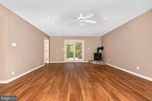 207 S Pine St, Elverson, PA 19520 - Photo 40