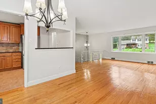 314 Colonial Dr, Exton, PA 19341 - Photo 4