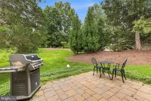 207 Yorktown Pl, Berwyn, PA 19312 - Photo 8