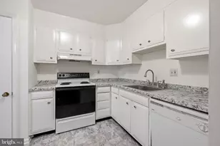 1110 Wayne Ave, Coatesville, PA 19320 - Photo 18