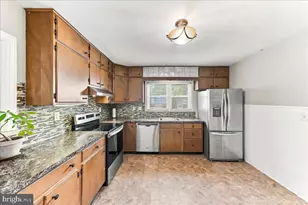 388 W Anderson Ave, Phoenixville, PA 19460 - Photo 14