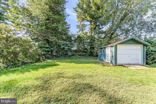 388 W Anderson Ave, Phoenixville, PA 19460 - Photo 34