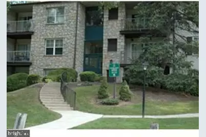 294 Drummers Lane #294, Wayne, PA 19087 - Photo 2