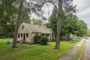 847 Worth Blvd, Pottstown, PA 19465 - Photo 2