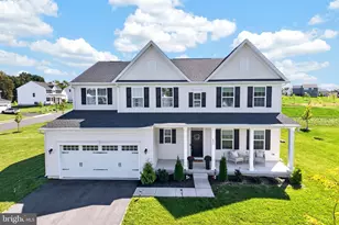 406 Crenata Dr, Honey Brook, PA 19344 - Photo 1