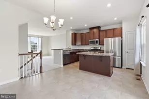 633 Columbus Dr, Spring City, PA 19475 - Photo 14