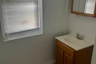29 N Main St, Spring City, PA 19475 - Photo 6