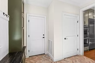 340 Beechwood Rd, Berwyn, PA 19312 - Photo 24
