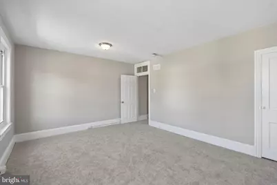 564 W Bridge Street, Phoenixville, PA 19460 - Photo 14