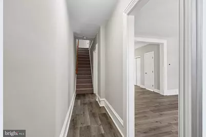 564 W Bridge Street, Phoenixville, PA 19460 - Photo 12