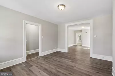 564 W Bridge Street, Phoenixville, PA 19460 - Photo 8