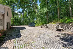 2439 Horseshoe Trail, Chester Springs, PA 19425 - Photo 18