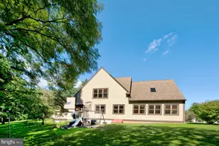 100 Russell Rd, Phoenixville, PA 19460 - Photo 6