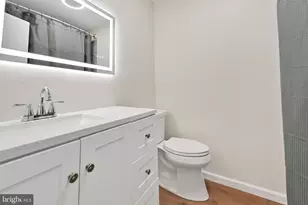 401 Summit House, West Chester, PA 19382 - Photo 20