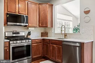 2 Shoreham Dr, Coatesville, PA 19320 - Photo 4
