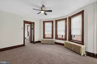 904 W Bridge St, Phoenixville, PA 19460 - Photo 4