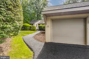 979 Kennett Way, West Chester, PA 19380 - Photo 4