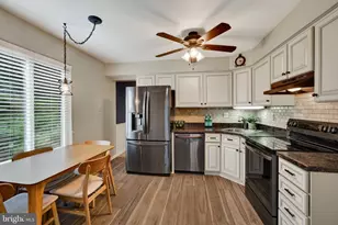 1312 Rhode Island Cir, Downingtown, PA 19335 - Photo 8