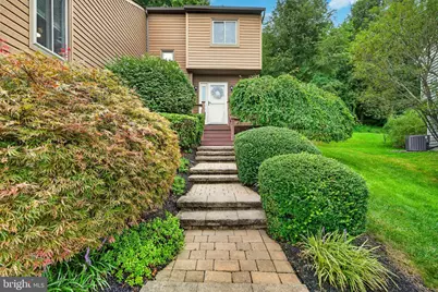 1312 Rhode Island Circle, Downingtown, PA 19335 - Photo 2