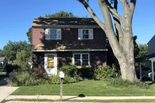 704 S Washington St, Kennett Square, PA 19348 - Photo 2