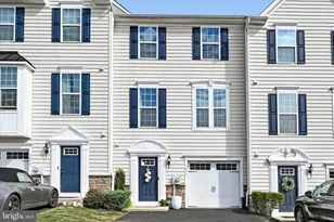 1815 Honeysuckle Ct, Downingtown, PA 19335 - Photo 1