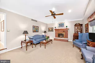 1606 E Glenmont Ln, West Chester, PA 19380 - Photo 18