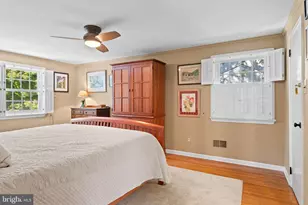 54 N Waterloo Rd, Devon, PA 19333 - Photo 16