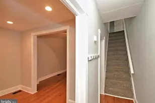 58 Pennsylvania Ave, Phoenixville, PA 19460 - Photo 4