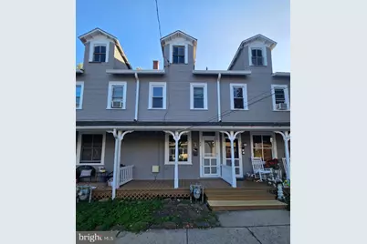 58 Pennsylvania Avenue, Phoenixville, PA 19460 - Photo 2