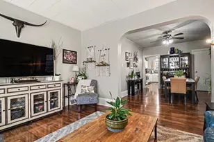 253 Walnut St, Phoenixville, PA 19460 - Photo 8