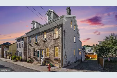 253 Walnut Street, Phoenixville, PA 19460 - Photo 1