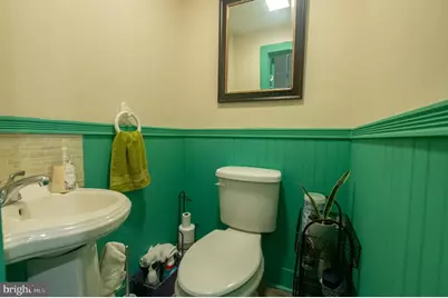 949 W Main Street, Coatesville, PA 19320 - Photo 26