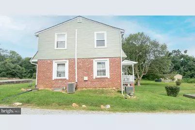 949 W Main Street, Coatesville, PA 19320 - Photo 12